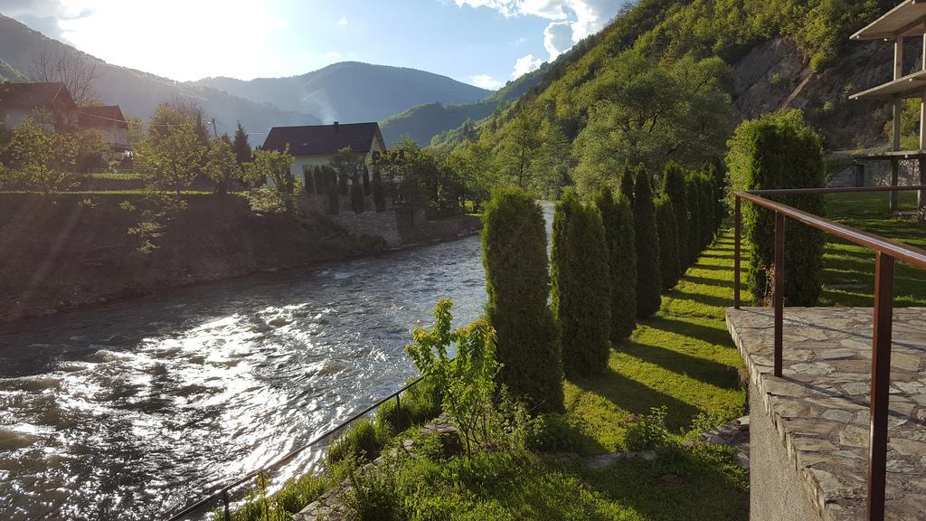 Holiday Home River House Jajce Esterno foto